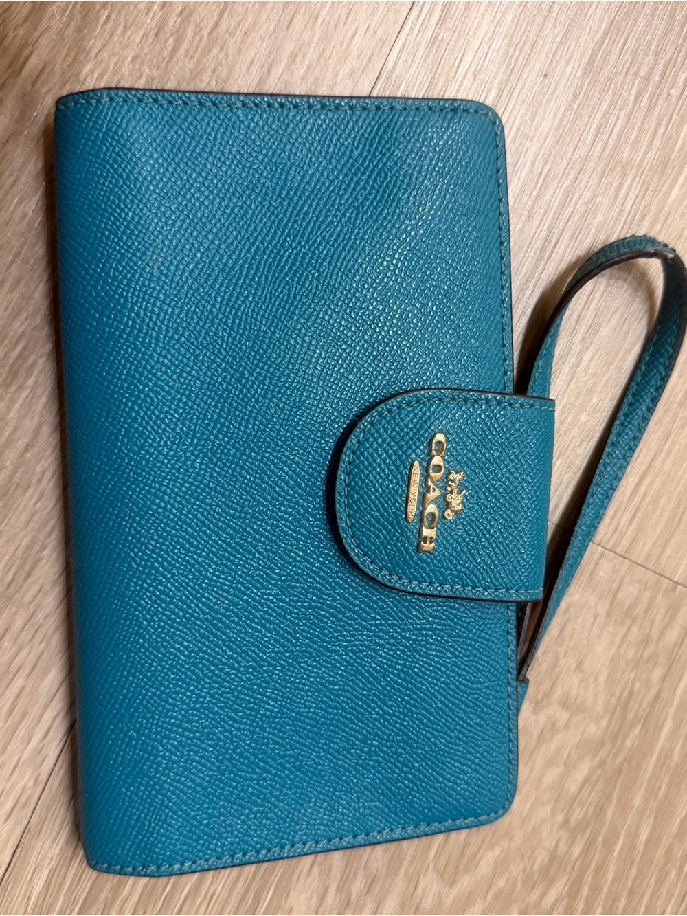 Coach Teal Grain Leather Wristlet Wallet with Gold Logo